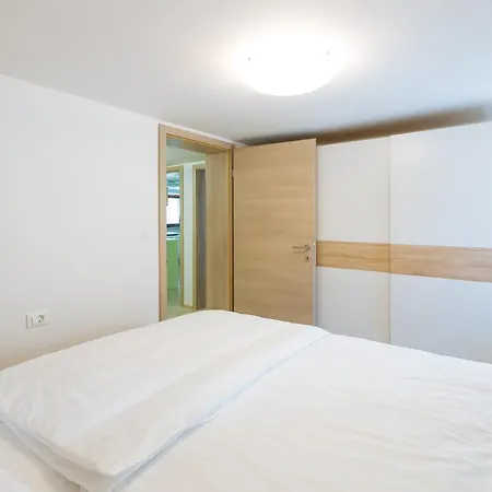 Apartment Burja