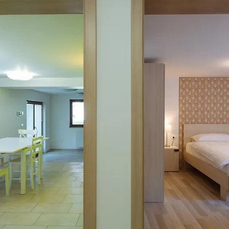 Apartment Burja *